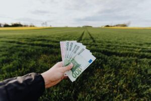 Cara Mendapatkan Bansos dari Pemerintah, Bisa Daftar Melalui Aplikasi