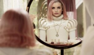 Film Fiksi Ilmiah! Paradise Hills, Perjuangan Umma Dalam Memperjuangkan Cinta Sejatinya!