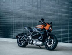 Berapa Lama Charger Aki Motor dan Tandanya Ketika Sudah Penuh