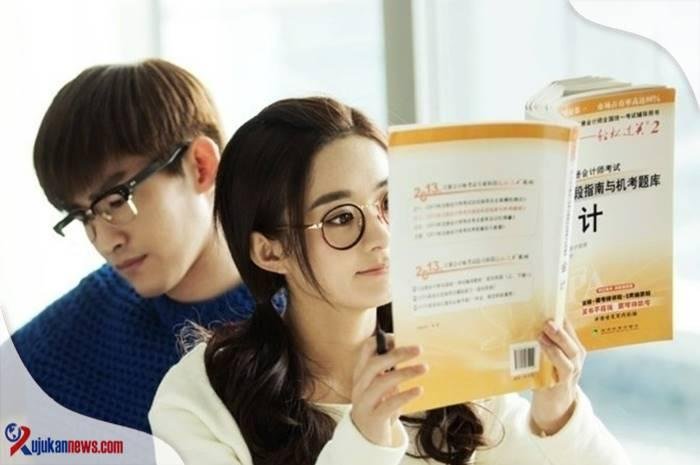 nonton drama China Boss and Me sub Indo