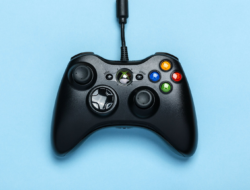 Nintendo Switch VS Xbox, Lebih Baik Pilih Mana?