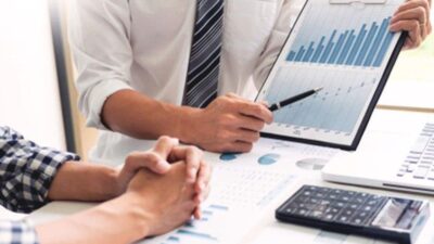 kuliah jurusan bisnis