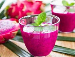 Minuman Pelepas Dahaga! Resep Jus Buah Naga yang Enak dan Mudah Sekali Dibuat!