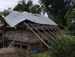 Angin Kencang Rusak Rumah Warga di Sinjai Borong, Plt Kepala BPBD Pastikan Bantuan Segera Disalurkan