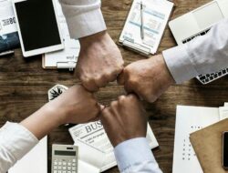 Bentuk Tim yang Solid! 5 Tips Agar Bisnis Cepat Berkembang dan Tidak Mengalami Perhambatan!