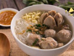 Bikin Nagih! 5 Cara Membuat Serta Resep Kuah Bakso Ayam Ala Rumahan yang Sangat Simple!