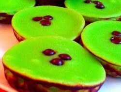 Menu Takjil Berbuka! 6 Cara Membuat dan Resep Kue Lumpur Kentang Pandan yang Menggugah Selera!