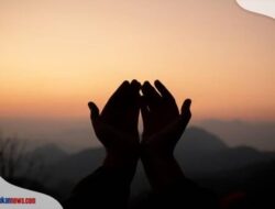 Niat Sholat Jamak Taqdim Dhuhur Ashar Lengkap Beserta Artinya, Umat Muslim Wajib Tahu!