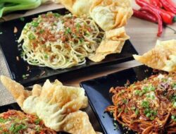 Makanan Hits Jaman Now! Resep Mie Gacoan yang Simple, Bisa Bikin Sendiri Tanpa Perlu Antri Lagi!