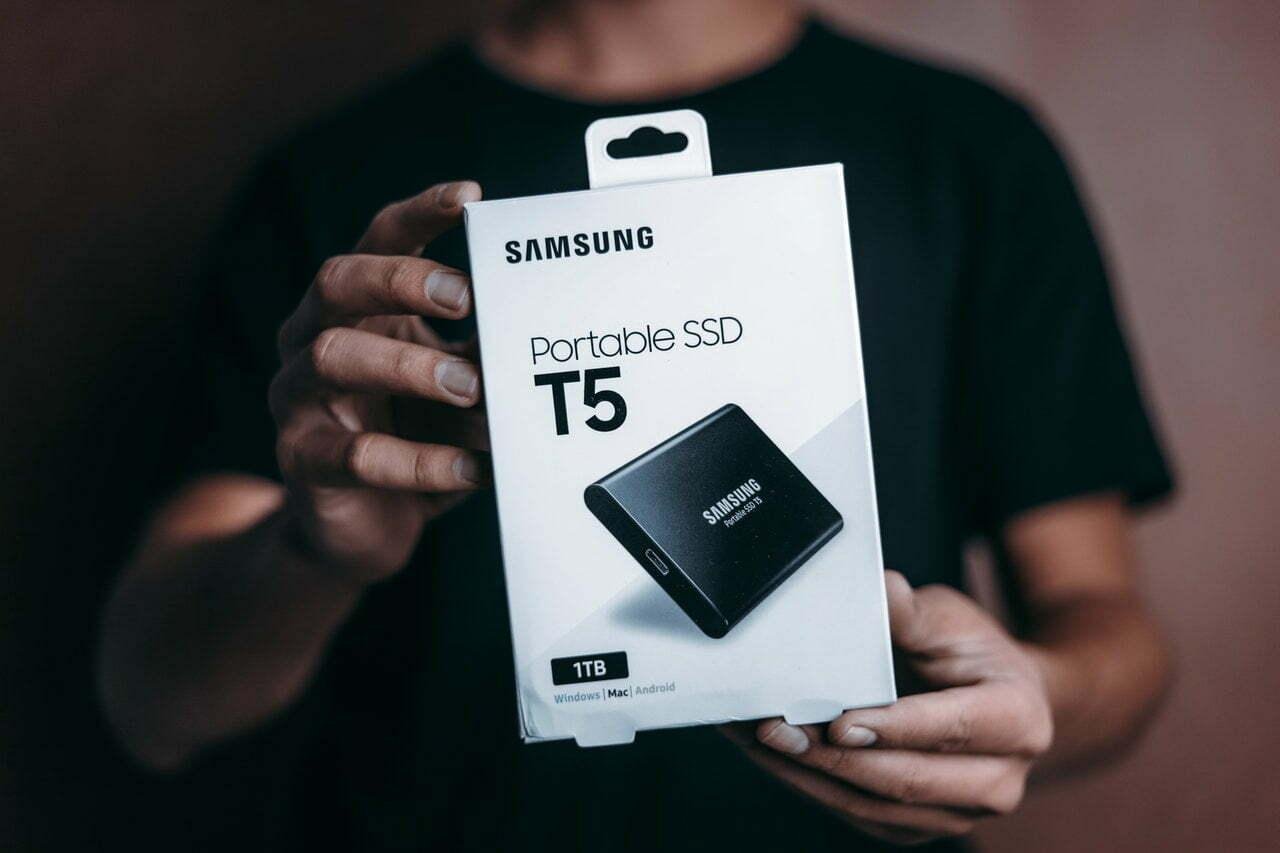 Alasan Kenapa Harus Ganti Harddisk Menjadi SSD