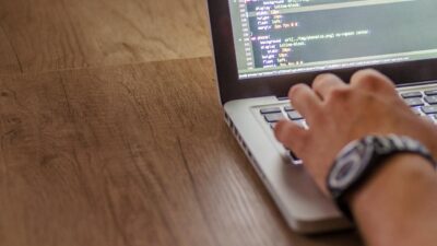 apa itu html