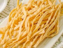 Resep Stik Bawang 1 kg Terigu yang Simple, Cocok Dihidangkan Waktu Ngumpul Bersama!
