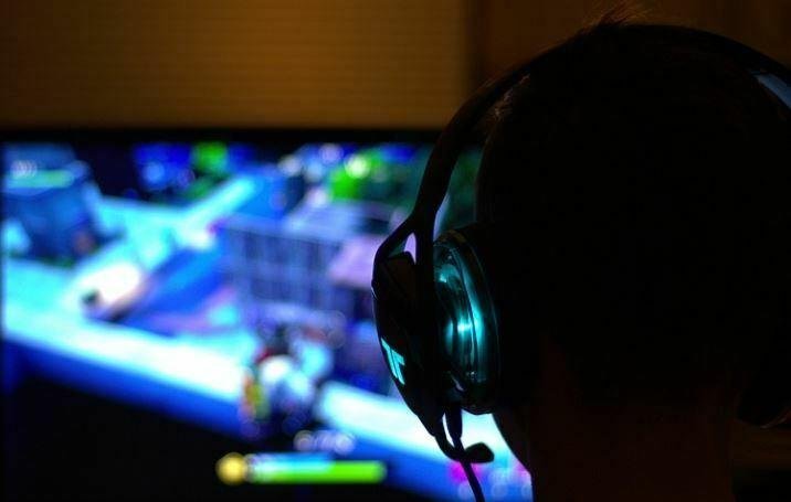 tips merawat laptop gaming