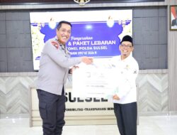 Ramadan Penuh Berkah! Kapolda Sulsel Serahkan Zakat Fitrah Rp267 Juta untuk Warga Melalui BAZNAS