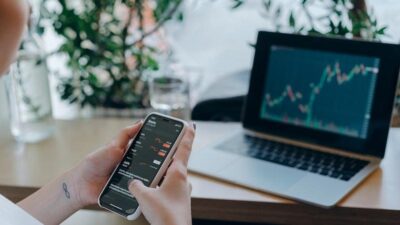 cara trading saham harian
