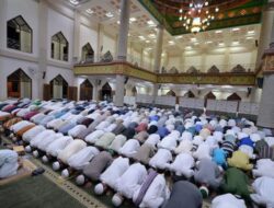 Bacaan Niat Sholat Witir Berjamaah yang Wajib Kalian Ketahui, Lengkap dengan Terjemahannya!