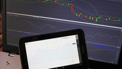 perbedaan forex dan binary