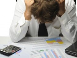 Pikirkan Terlebih Dahulu! Ini Dia 4 Faktor Kesalahan dalam Berbisnis yang Wajib Kalian Ketahui