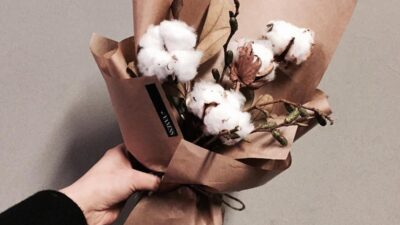 hand bouquet