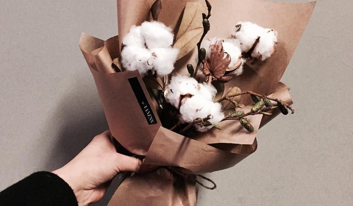hand bouquet