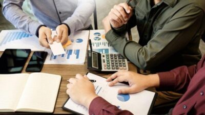 bisnis kredit barang