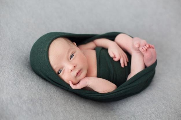 bayi usia 2 bulan