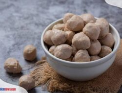 7 Cara Bikin Bakso Sapi yang Kenyal dan Enak, Gak Bisa Masak Gak Masalah!