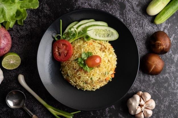 kelezatan nasi goreng hongkong