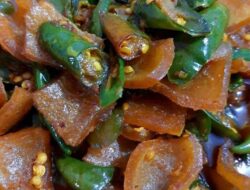 Cobain Bisnis Rumahan Ini, Resep Kikil Lombok Ijo yang Cocok Dinikmati Bareng Bojo!