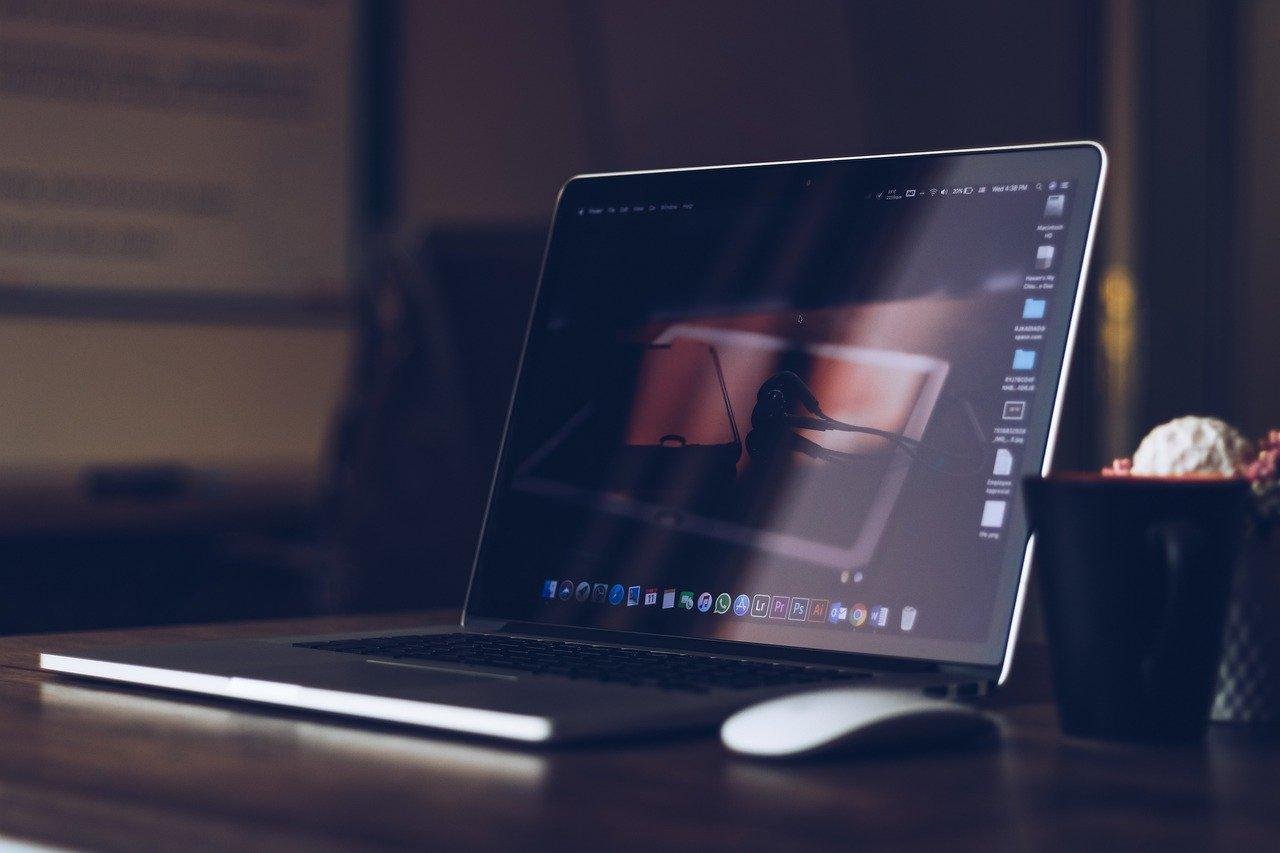 laptop untuk design