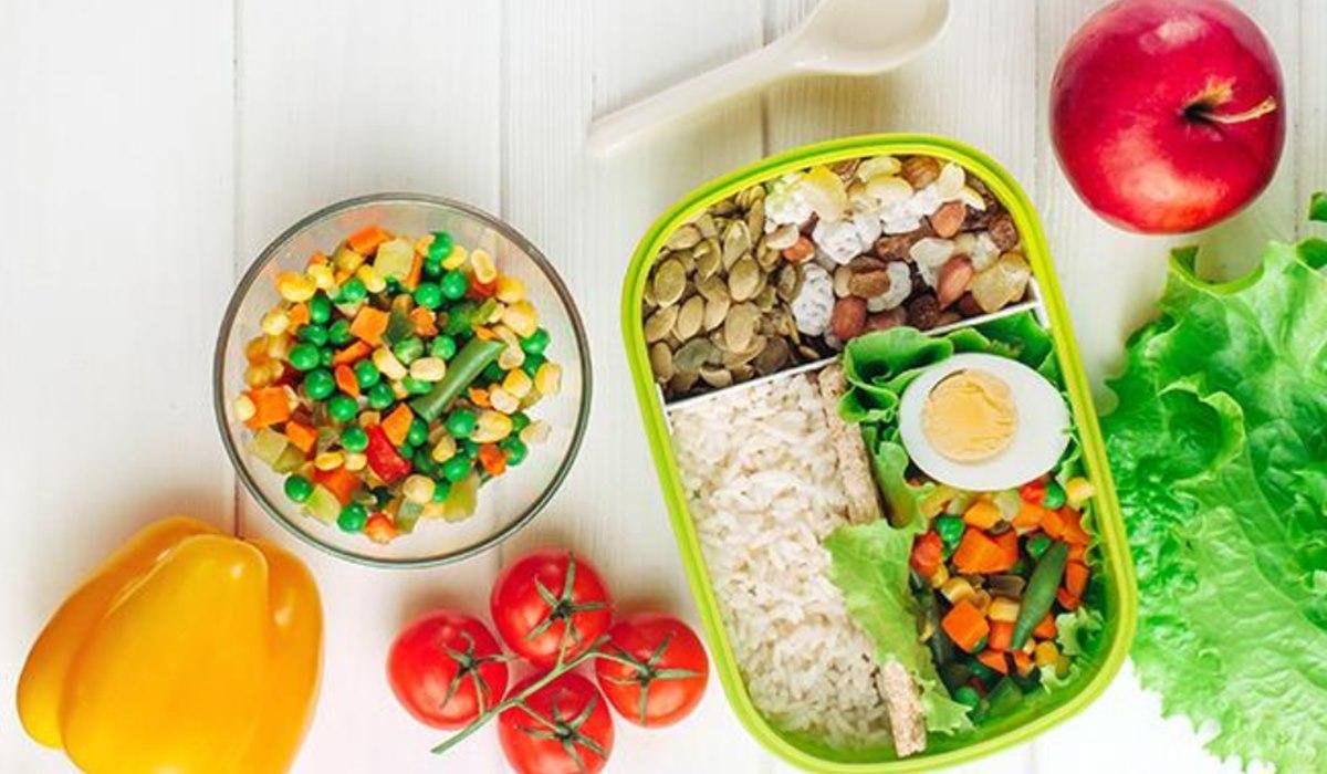 bekal makan siang
