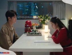 Nonton Drama She and Her Perfect Husband Sub Indo (2022), Apa Jadinya Jika Pengacara Takut Jatuh Cinta?