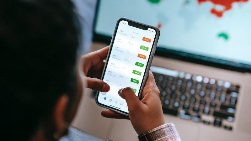 metatrader 5 adalah