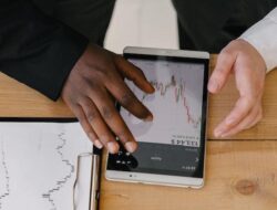 Apa Itu Kompensasi Dalam Trading, Ini Penjelasan Lengkapnya