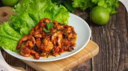 4 Resep Masakan Udang Asam Manis dan Bikin Lidah Menari-nari, Menu Olahan Buka Puasa!