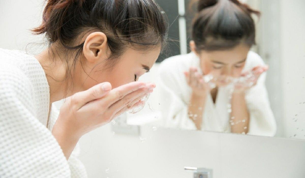 cara memilih facial wash